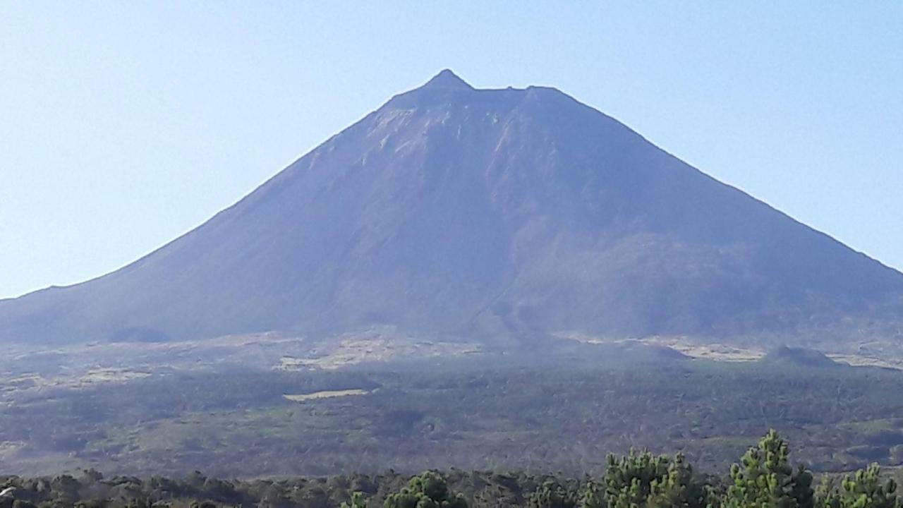 Azores Hibiscus House - Mountain And Sea São Roque do Pico Dış mekan fotoğraf